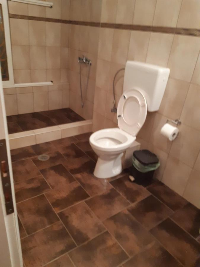 Отель Dora Сарти Экстерьер фото